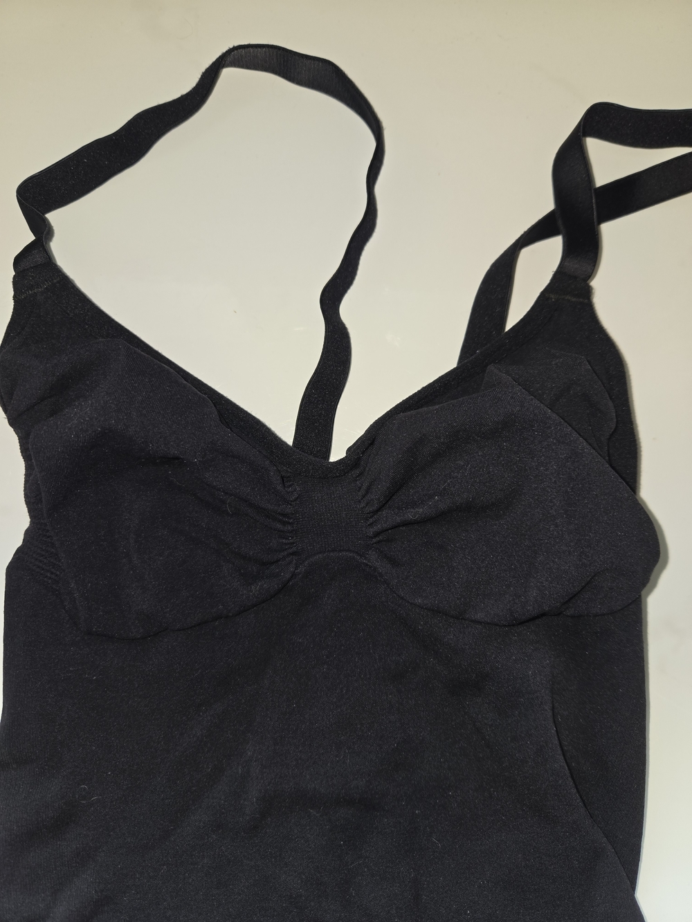 SKIMS Black Seamless Shaping Bodysuit - Picture 8 of 10